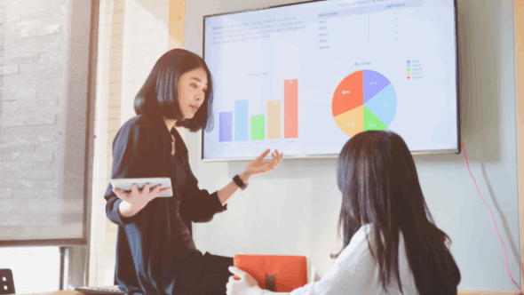 Two digital marketers talk through the results of their campaign.